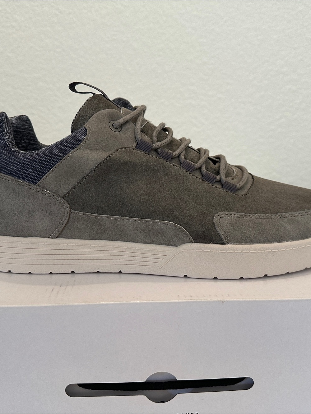 Suede Sneaker in Olive Gray